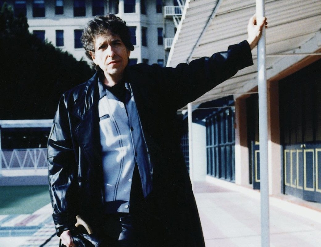 Bob Dylan to release 37th studio album - Fallen Angels