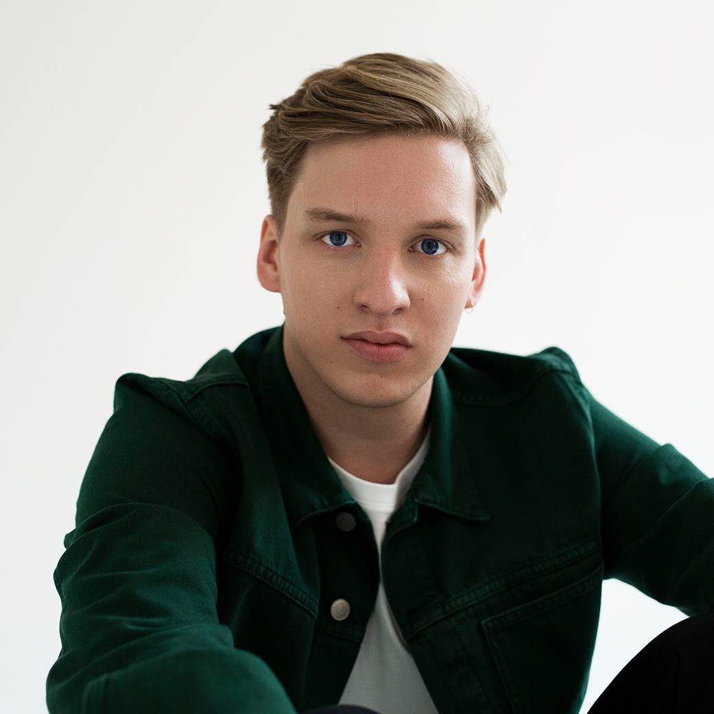 George Ezra announced as Music Week’s Artist Of The Year 2018