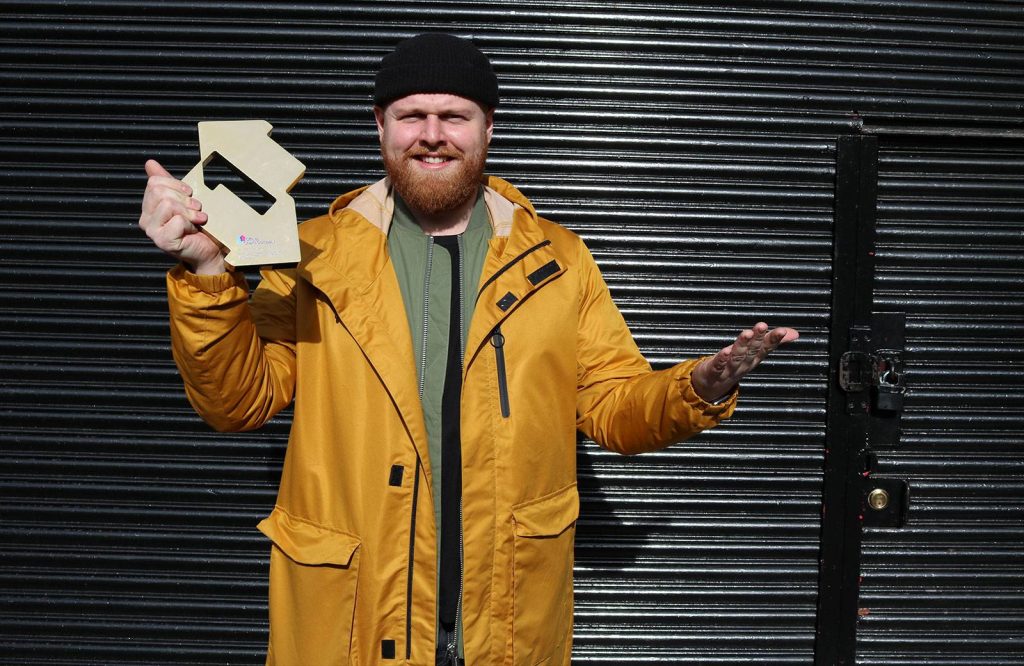 Tom Walker scores #1 album with ‘What A Time To Be Alive’